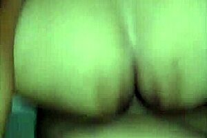 Employee Delivers Package to Neighbor Without Protection