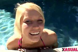 Vanessa Cage feels overwhelmed taking two big cocks.