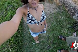 Does this milf suck like a pro on the rocks?