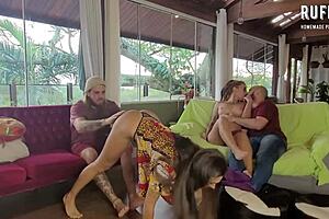 Nosso dia dos namorados foi diferente esse ano convidamos amigos para celebrar junto - anarothbardreal dracaryssg e kadall master