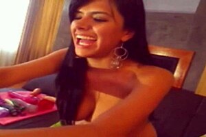 Self Anal Fisting With Huge Toys And Cumshot