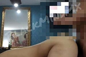 These hot Mexican girl goes for a thoroughly enjoyable blowjob
