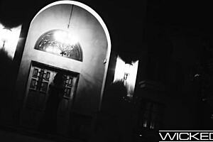 i'm freya parker, gettin' fucked deepthroat and all, feelin' so good