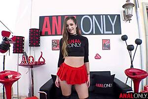 Anal Queen Nadia Noja Offers Her Tight Backdoor