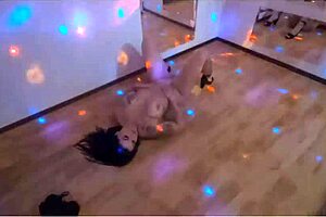 i'm doin a striptease for my boy, tearin my clothes off with my tatoos showin