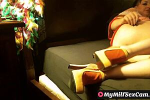 Milf Wife Experiences First Anal Orgasm On Webcam