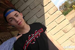 Hey, quick handjob in the car, wanna join?