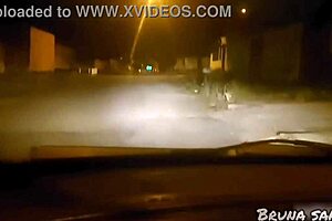 Bruna gives to black guy from whatsapp group