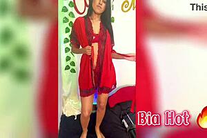 Hot Brunette Bia Dances Funk Until Naked