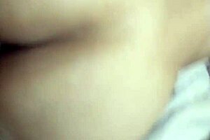 Venezuelan amateur latina shows off her big ass