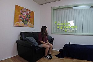 lala rose shares her casting interview secrets with brunette teen