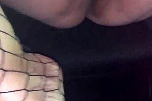 hidden car feet masturbation with toes 😏