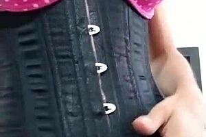 latina strips for hot video call squirting!