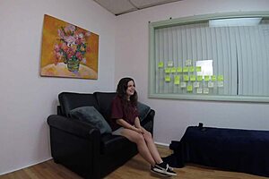 lala rose shares her casting interview secrets with brunette teen