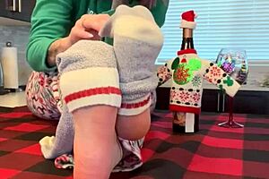 Christmas with goddess gwen full video hd!