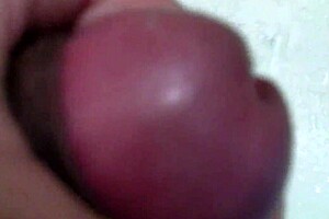 rico pajazo delivers a massive cumshot in this intense scene