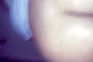 Homemade video recorded on January 21, 2016 at 10:25 PM. It captures everyday amateur moments without any special events.