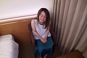 Do you want big-tits mature Ryoko Hayami in naked apron?