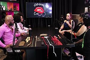 Inara and Goddess Lohan explore sex without strangeness in sensual bdsm. 😏