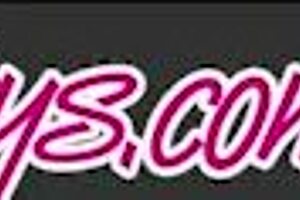 ASHLEE GRAHAM BUSTY WIFE RIDES IN HEELS