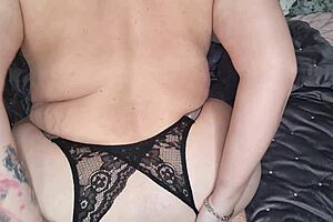 MILF Shares Her Curvy Body Intimately