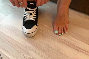 Exciting new shoes highlight my sweet legs