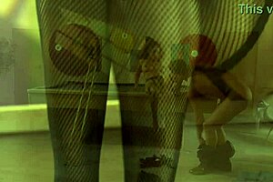 Dee Spreads Legs For Quality Head!