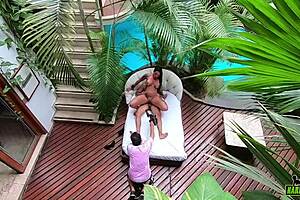 behind scenes of elisa sanches and hector vanille's first recording