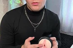 College student uses his gay probe to stretch his asshole with daddy’s