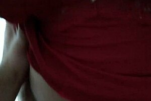 Amateur Sits Nicely On Dick Early Morning