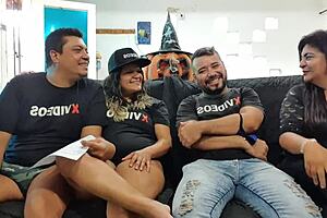 Entrevista reveals milf taissa winkler and dancer leo fernandez in big ass fetish reality