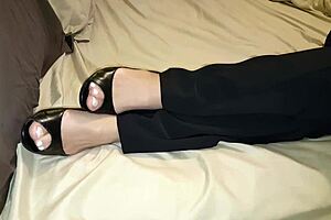 intimate amateurs share fetish moments on webcam