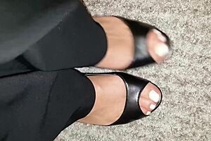 intimate amateurs share fetish moments on webcam