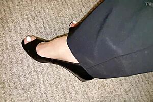 intimate amateurs share fetish moments on webcam