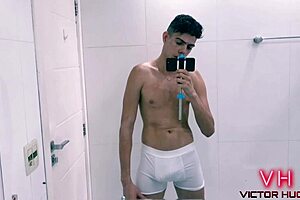 I was gay amateur with a big cock and this video show me in the shower