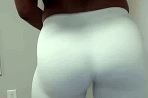 i'm a black woman in real couple pov, so wet and curvy