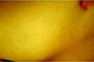 prostituta offers intriguing sex services