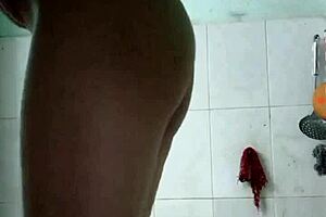 Teen Girl Masturbates In Part 10 😏