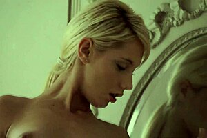 Wow! Watch This Hot Beauty Wife Get Fucked So Hard!