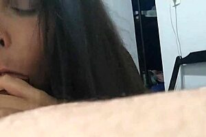 Duda And Alice Give Amateur Blowjobs