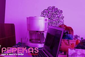 vivi guedez calls computer technician for pc repair, novinho cheats on wife and can't resist