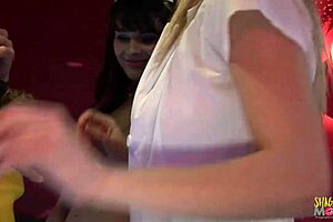 LOOK AT THIS GUY BANG TWO NAUGHTY NURSES IN HOSPITAL!