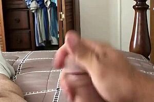 Men perform detailed cumshot scenes