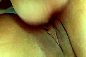 Pretty Babe Achieves Orgasm With Wet Tight Pussy Outside