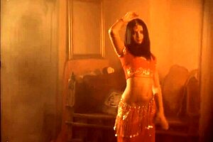 Indian Milf Performs Exotic Moves