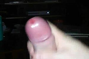 jerking off to tranny porn and shooting jizz