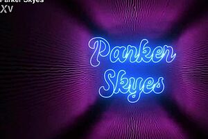 Tattooed milf in blowbang action