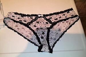 used panties from 20 year old niece