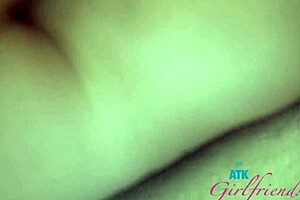 Home made sex video of amateur couple having fun during nature shoot