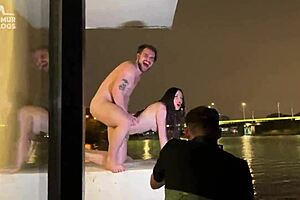 Sex blog reveals real porn shooting process